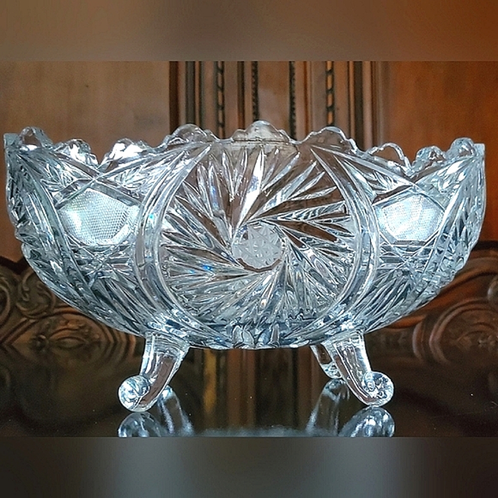 Vntg Crystal 11 3/8" Oval Centerpiece Bowl w/ Scalloped Rim,4 Scrolled Feet